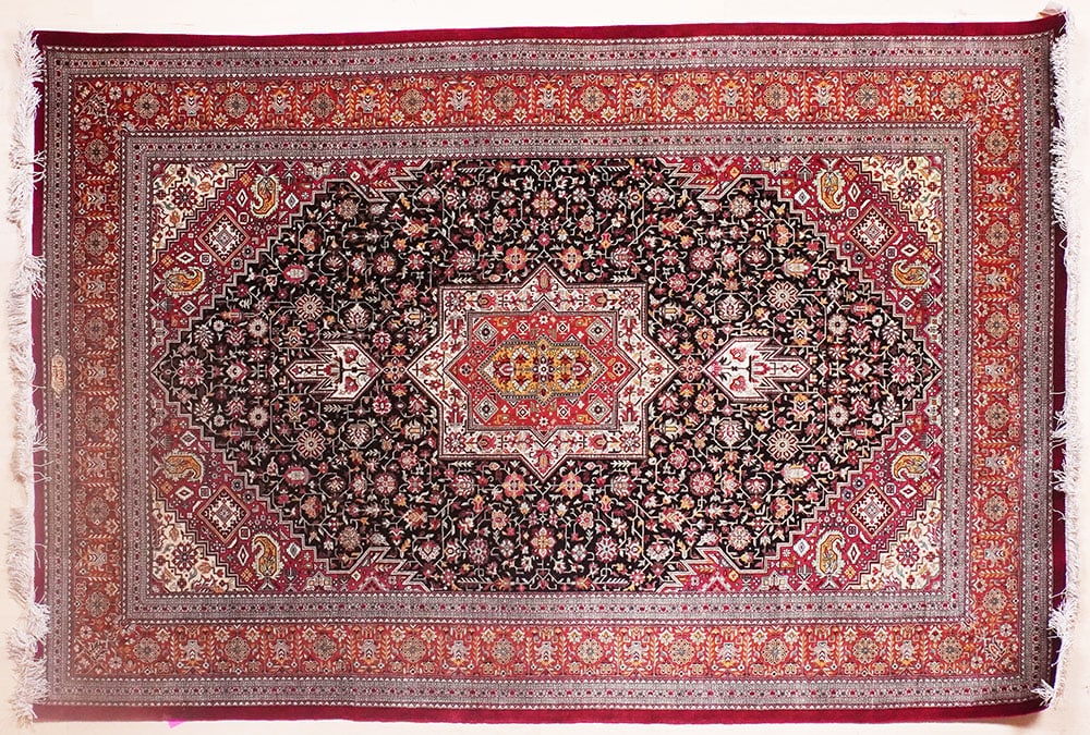 QOUM (1 of 3)