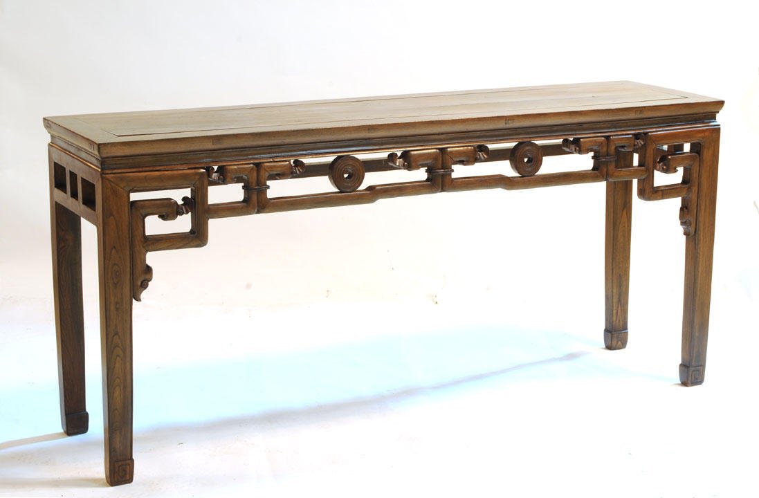 ALTAR TABLE: «CONER-LEG» ALTAR TABLE CHINA, 19TH-20TH CENTURY H: 82.5cm-32.5” L: 178cm-70” d: 46cm –18”