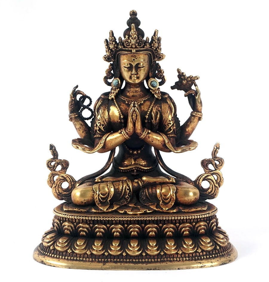 STATUETTE GUANYIN EN BRONZE / BRONZE GUANYIN STATUETTE: Description française: CHINE Une statuette en bronze laqué représentant Guanyin Bodhisattva à quatre bras. Dimensions : 6.25 x 5 x 3.5" English Description: CHINA A lacquered bronz