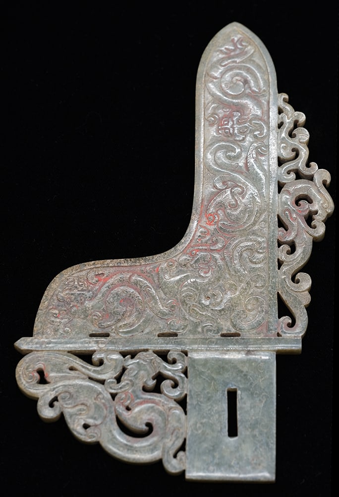 DAGUE-HACHE GE CHINOISE EN PIERRE DURE DANS LE STYLE DES ZHOU / CHINESE GE DAGGER-AXE IN ZHOU STYLE (1 of 5)