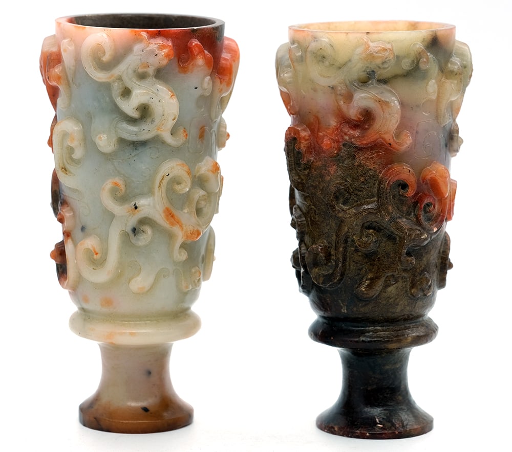 PAIRE DE BOLS CHINOIS EN STÉATITE / CHINESE STEATITE PAIR OF BOWLS (1 of 4)