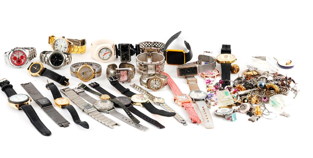 MONTRES / WATCHES (1 of 6)