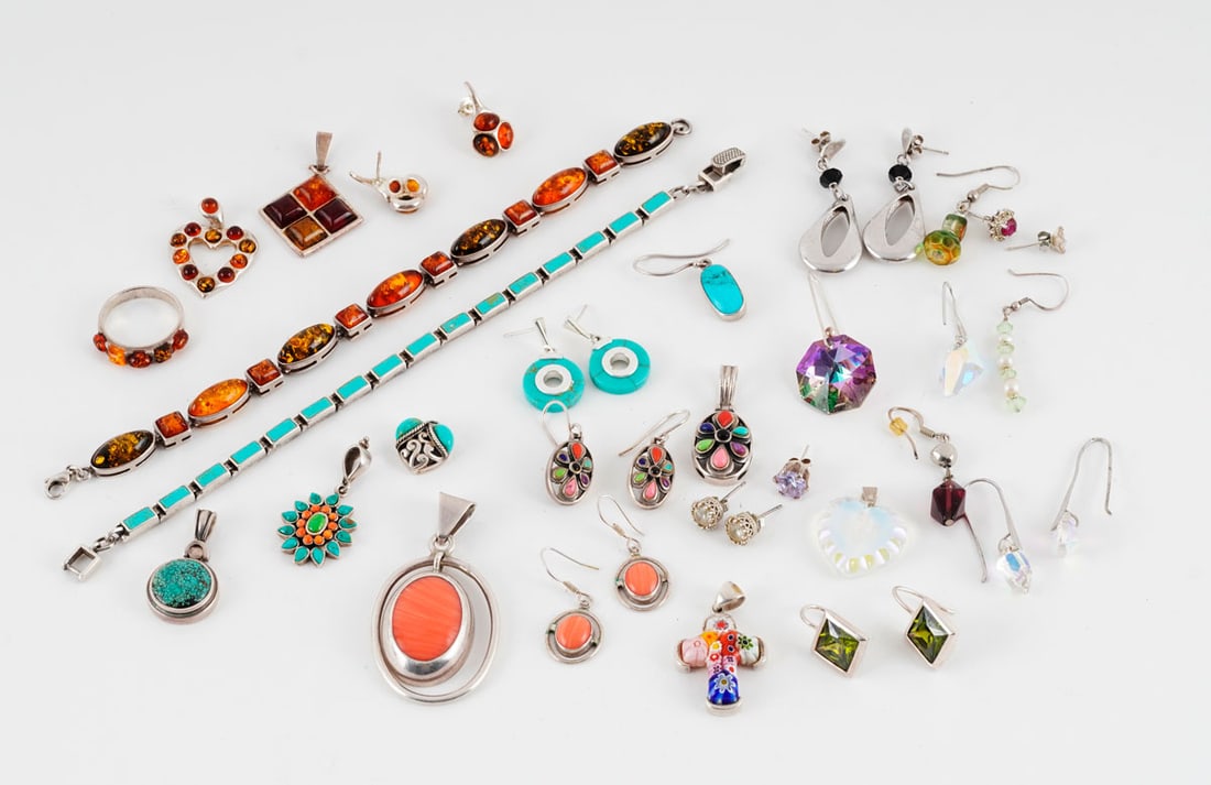 ARGENT / SILVER (1 of 3)