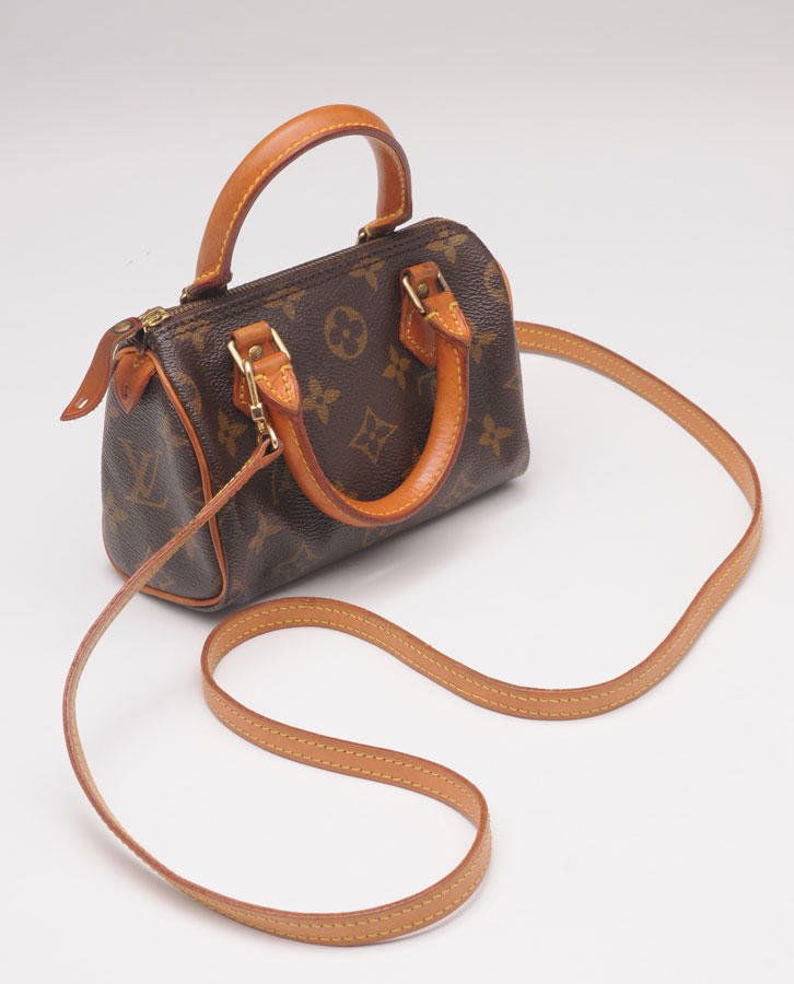 lv small handbag price