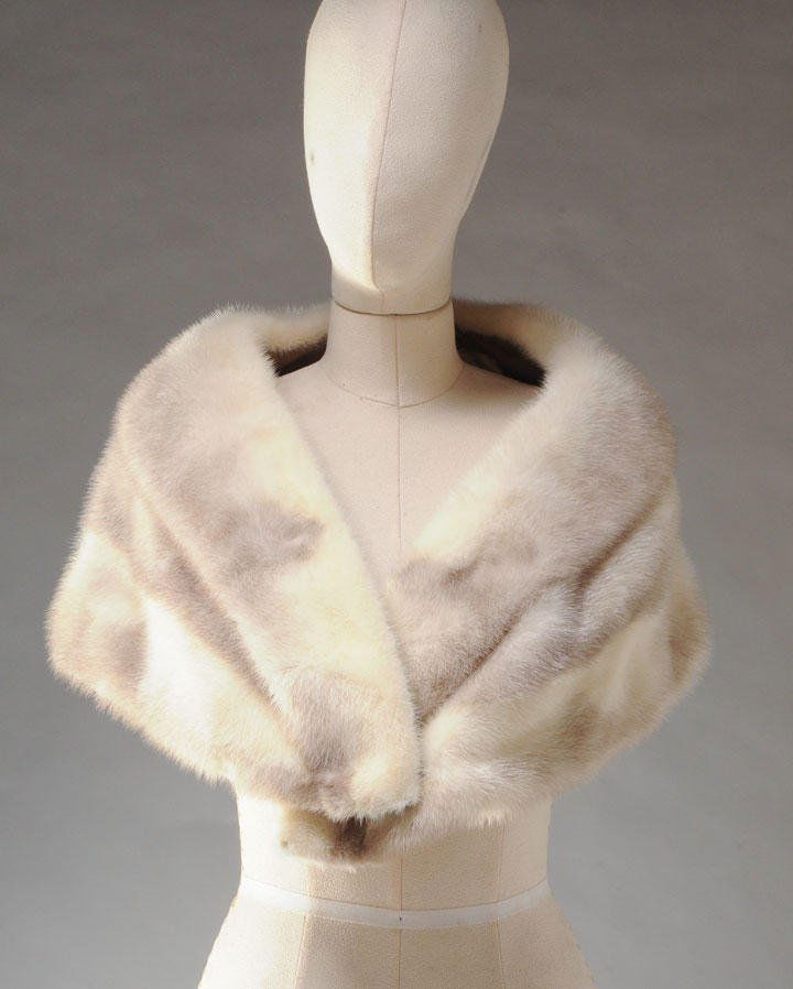 MINK: Shadow mink fur stole.