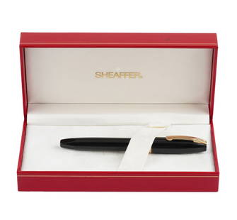 SHEAFFER "PFM I": Description française: SHEAFFER "PFM I" Stylo à plume Sheaffer "PFM I", plume en or 14kt, système de remplissage par tuba. R.D. 1960 Made in Canada. Dans sa boîte d'origine. 