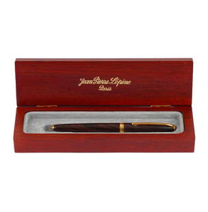 JEAN-PIERRE LEPINE: Description française: JEAN-PIERRE LEPINE Stylo à plume Jean-Pierre Lepine, pointe en iridium, à convertisseur, France, Paris. Boîte d'origine. English Description: JEAN-PIERRE