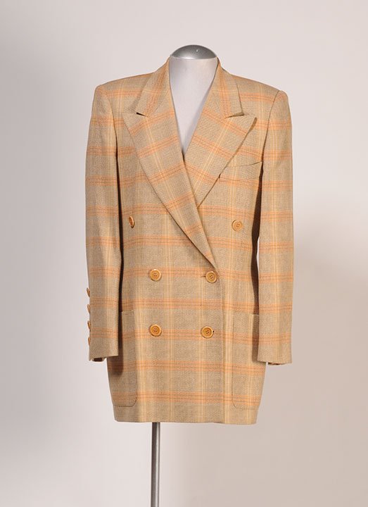 ESCADA: Champagne and light brown plaid wool jacket, large tailored collar, double-breasted, raglan pocket and two stitched patch pockets. Size 40.
