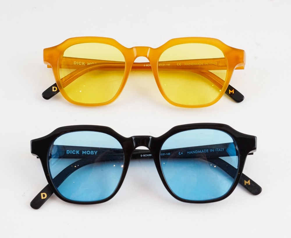 DICK MOBY -: Description française: DICK MOBY - Lot de 2 paires de lunettes de vue Dick Moby. Verres avec corrections. English Description: DICK MOBY - Set of 2 pairs Dick Moby sunglasses. Lenses with prescri