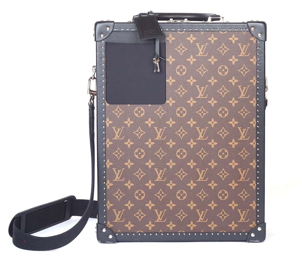 LOUIS VUITTON (1 of 8)