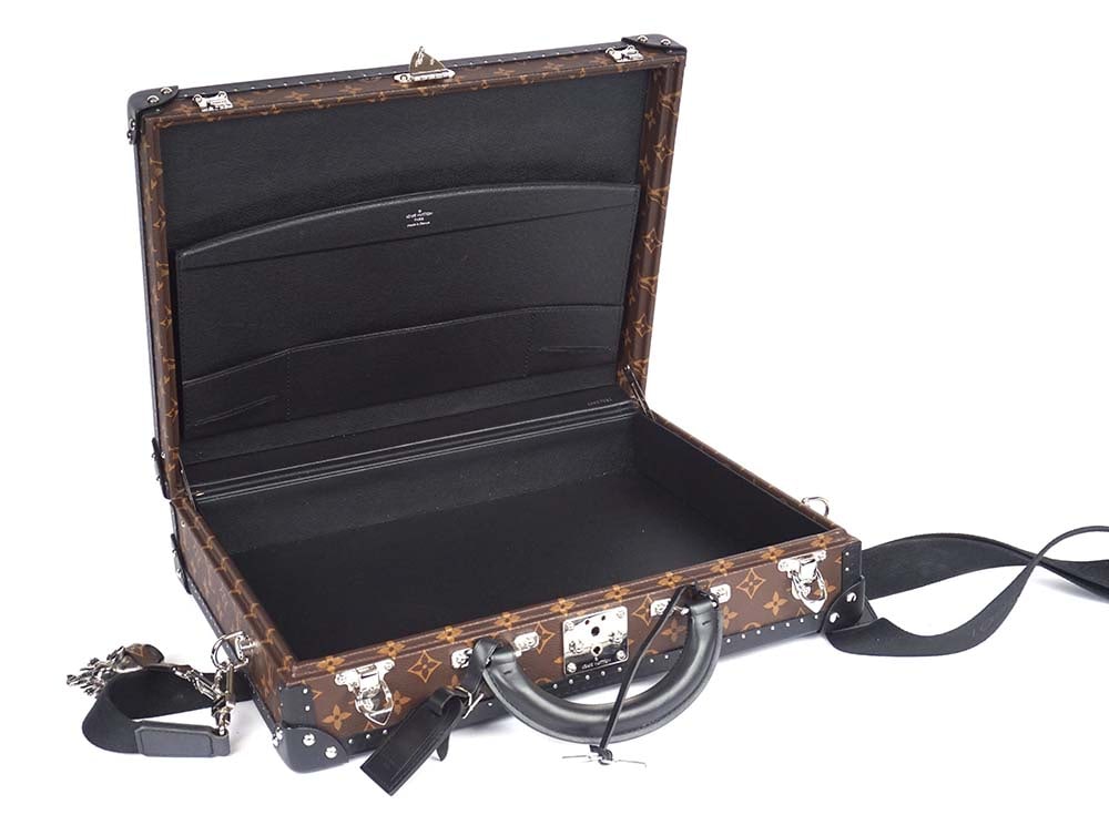 LOUIS VUITTON - 3