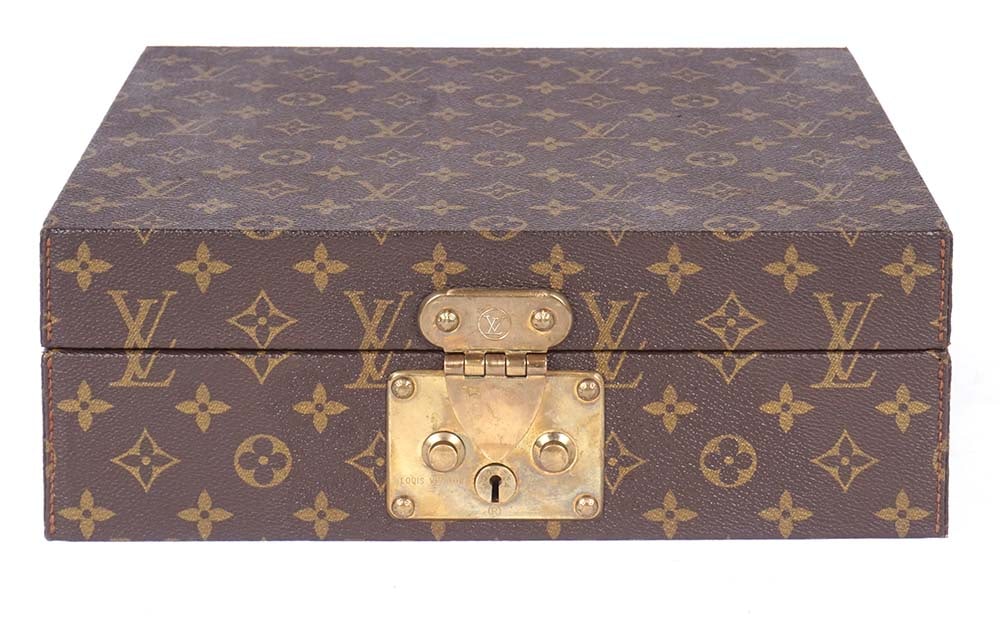 LOUIS VUITTON (1 of 5)