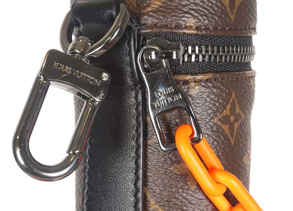 LOUIS VUITTON - 4