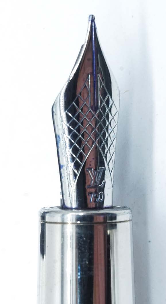 LOUIS VUITTON "CARGO" - 2