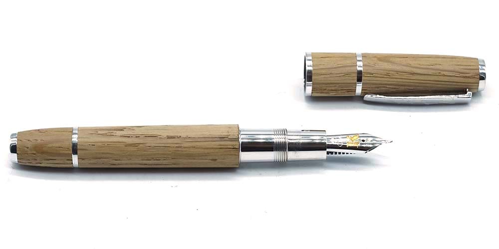 OMAS "KRUG": Description française: OMAS "KRUG" Stylo à plume Omas "Krug", édition limitée 153/843. Plume or 18k, taille M, à piston. Sans boîte. English Description: OMAS