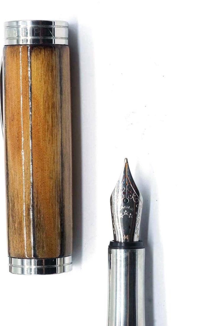 EAGLE PEN COMPANY FOUNTAIN PENS - 4