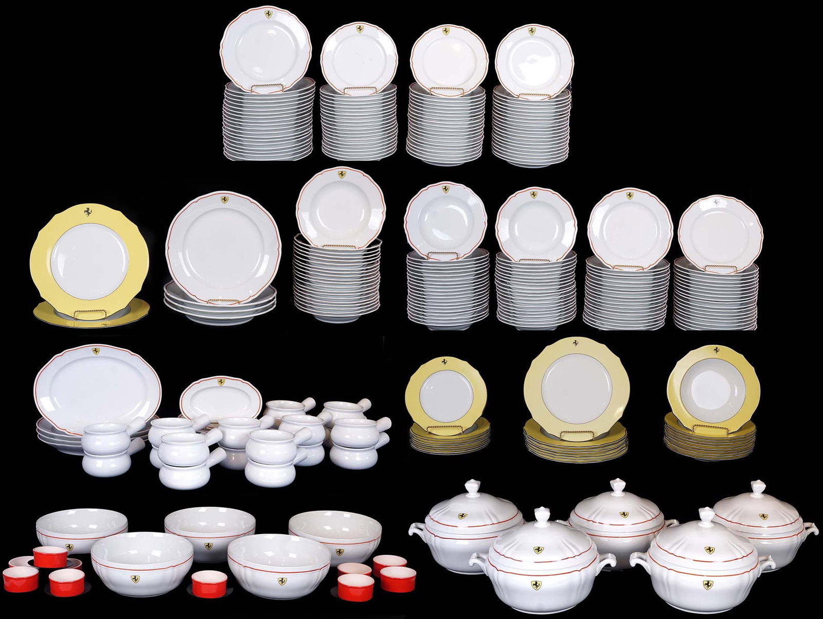 SERVICE FERRARI - RICHARD GINORI TABLEWARE SET (1 of 12)
