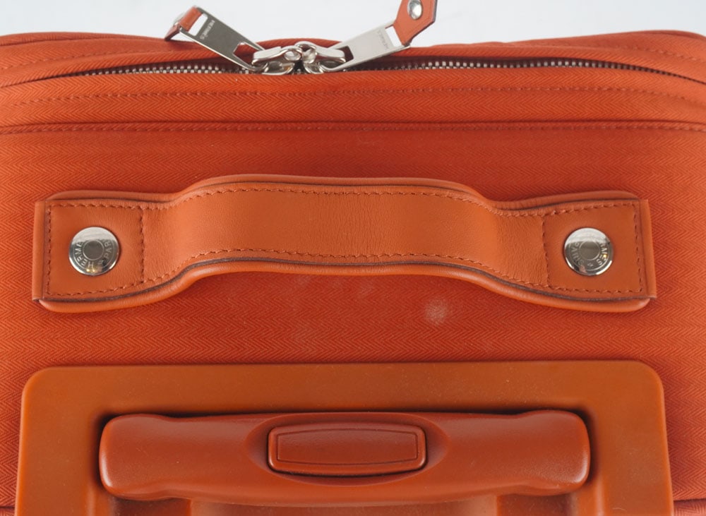HERMÈS - 8