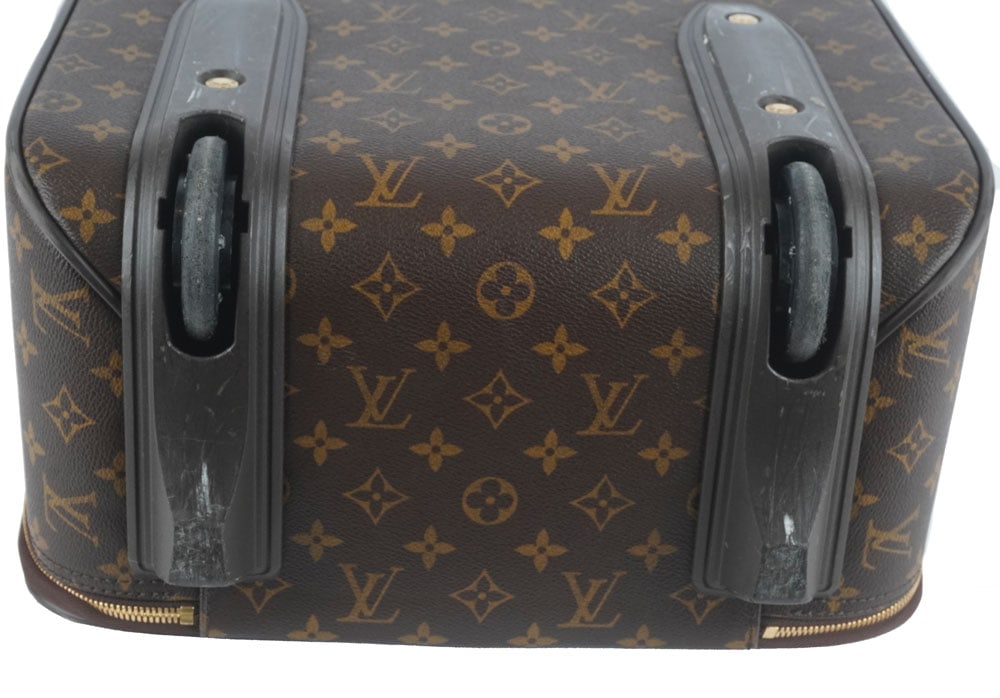 LOUIS VUITTON - 10
