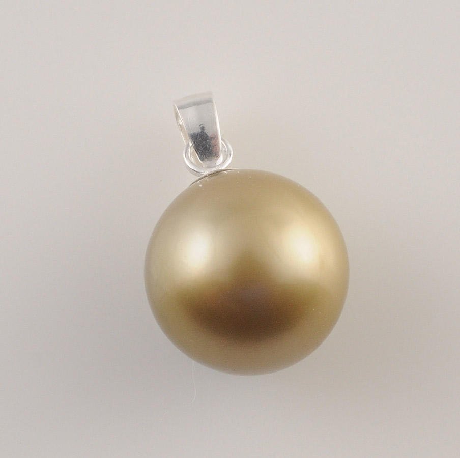 TAHITIAN PEARL: Tahitian pearl pendent, 11.80-12.00mm