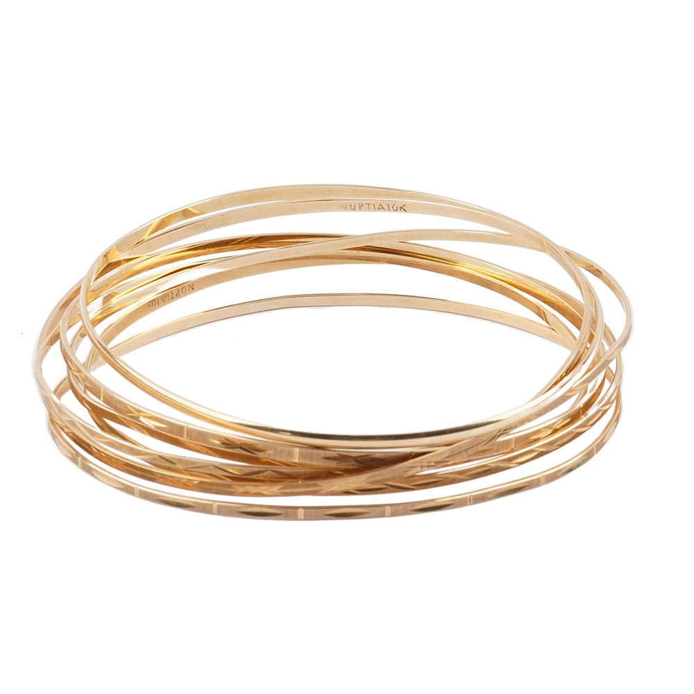 OR 10K / 10K GOLD: Description française: OR 10K / 10K GOLD Lot de 7 bracelets en or jaune 10K. Poids brut: 18.8 g English Description: 10K GOLD / 10K GOLD Set of 7 bracelets in 10K yellow gold. Gross weight: 18.8 