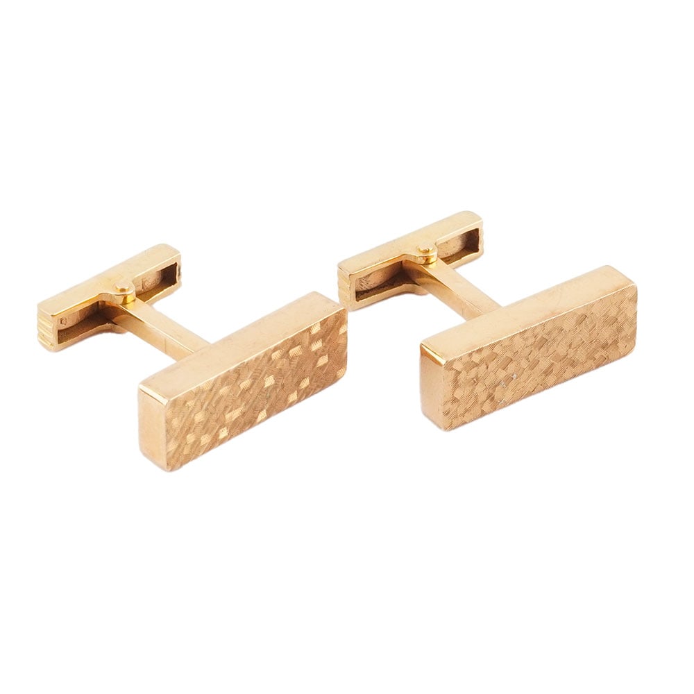 OR 18K / 18K GOLD: Description française: OR 18K / 18K GOLD Boutons de manchette en or jaune 18K, "0.750" Poids brut: 13.0 g English Description: 18K GOLD 18K yellow gold cufflinks, signed "0.750" Gross weight: