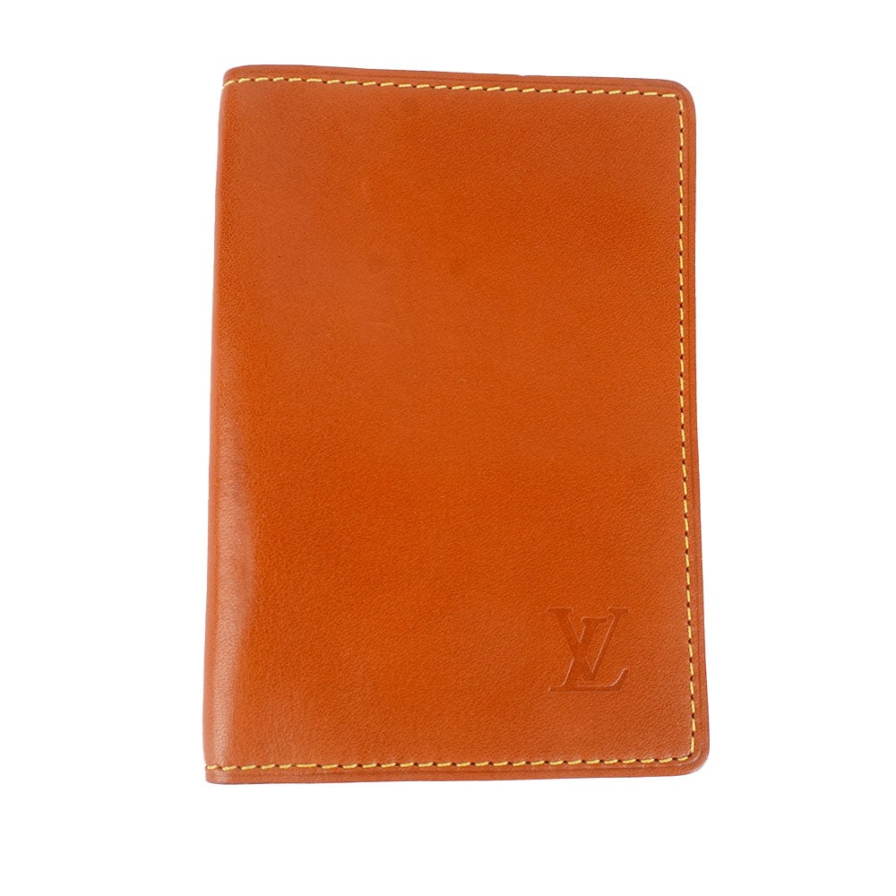 LOUIS VUITTON (1 of 2)
