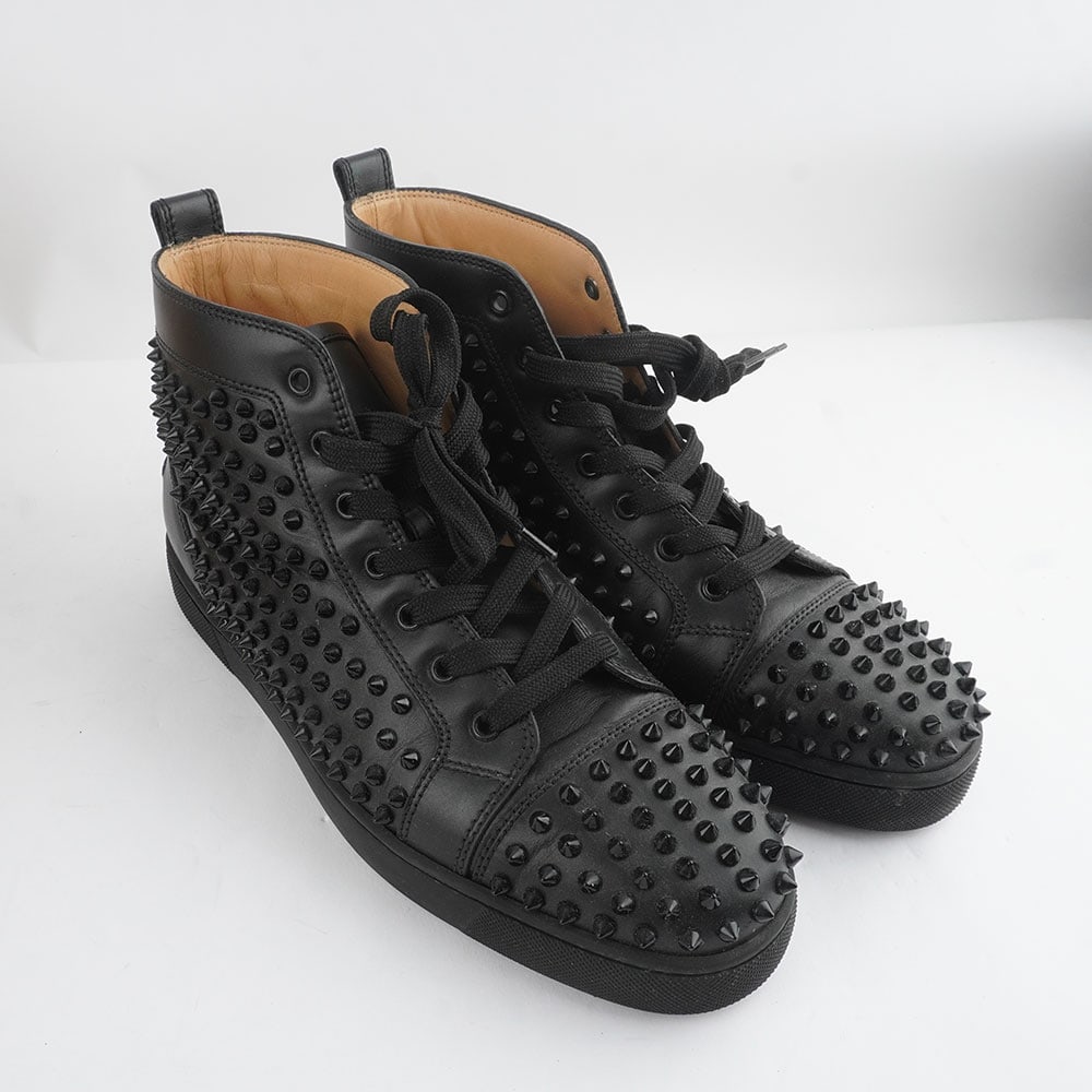 CHRISTIAN LOUBOUTIN - 2
