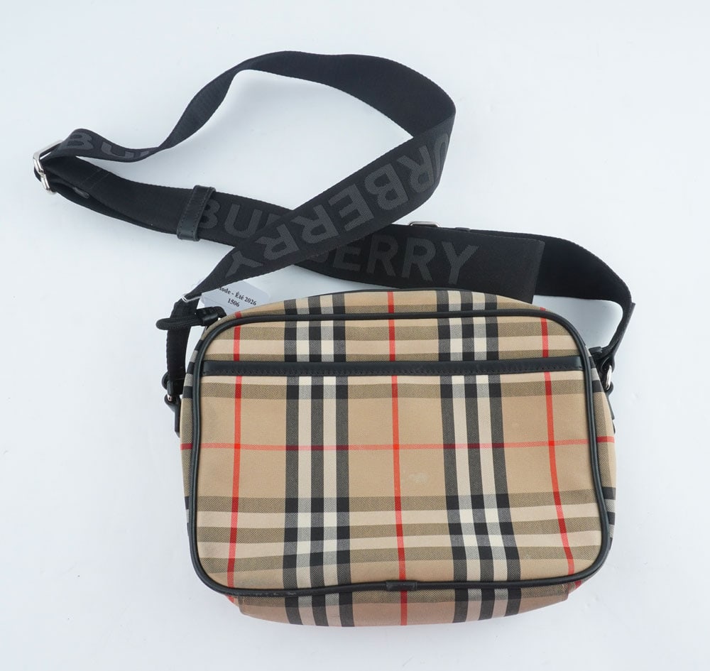 BURBERRY - 2