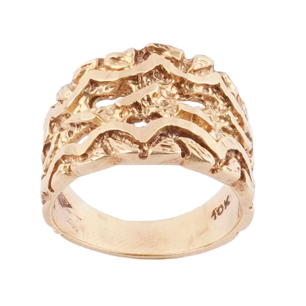 OR 10K / 10K GOLD: Description française: OR 10K / 10K GOLD Bague en or jaune 10K. Poids brut: 6.1 g Taille: 5.75 US English Description: 10K GOLD 10K yellow gold ring. Gross weight: 6.1 g Size: 5.75 US