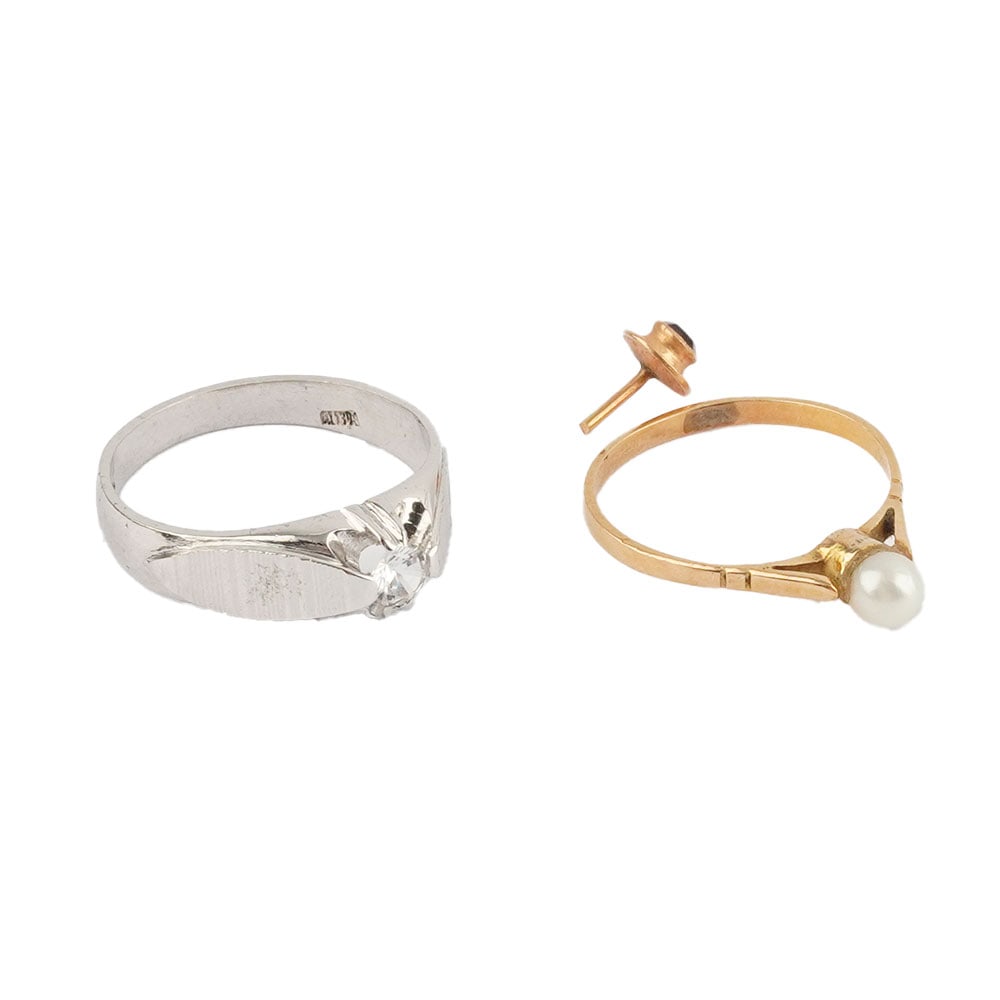 OR 18K /18K GOLD: Description française: OR 18K /18K GOLD Lot de bijoux en or 18K Poids brut: 3.5 g English Description: 18K GOLD Lot of 18K gold jewelry Gross weight: 3.5 g