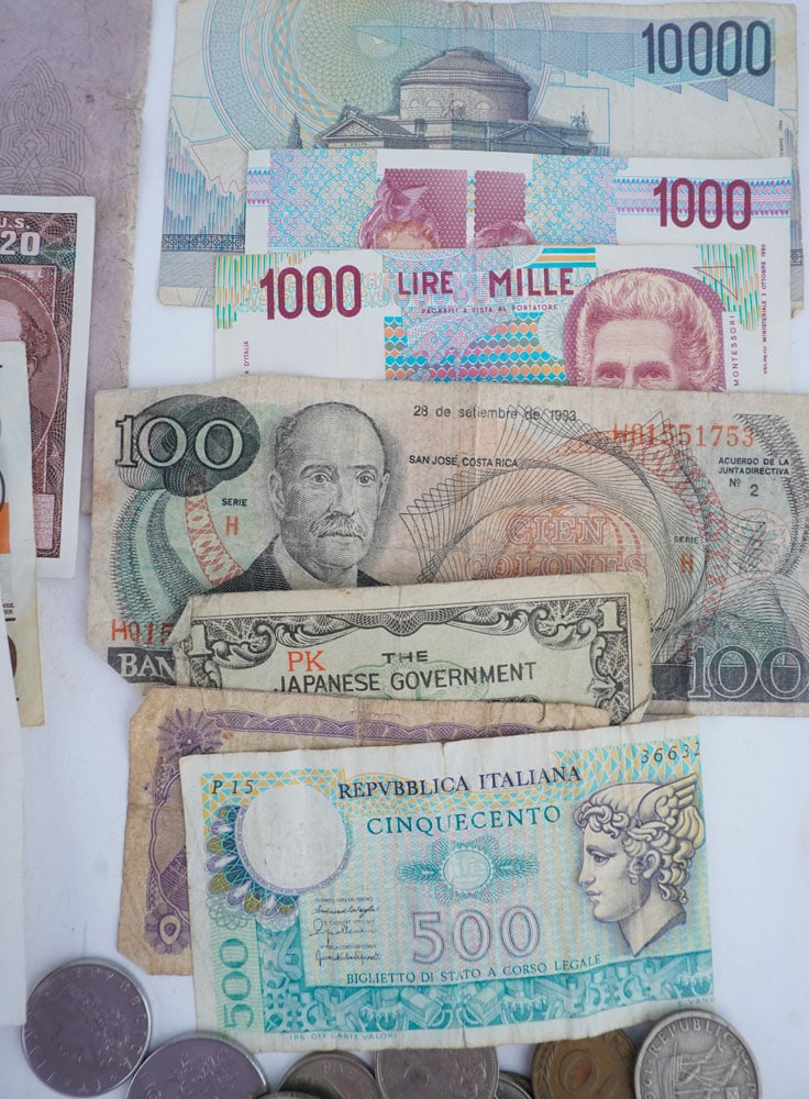 MONNAIES DU MONDE / WORLD CURRENCY - 4