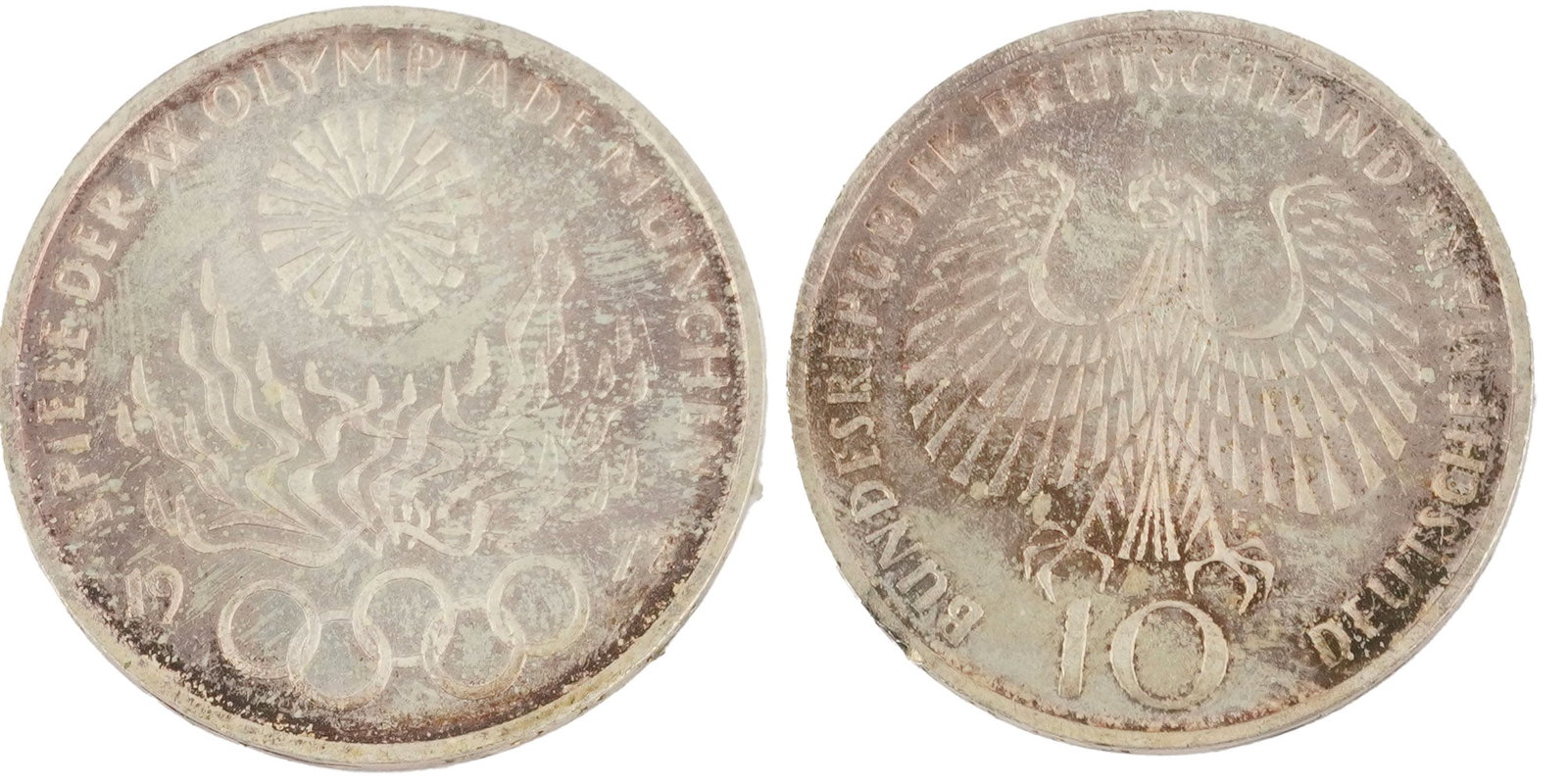 10 DEUTSCH MARK 1972: Description française: 10 DEUTSCH MARK 1972 Une pièce de monnaie de 10 Deutsche Mark en argent 0.625, Les Jeux Olympiques d'été à Munich de 1972 Poids brut: 15.5 g English
