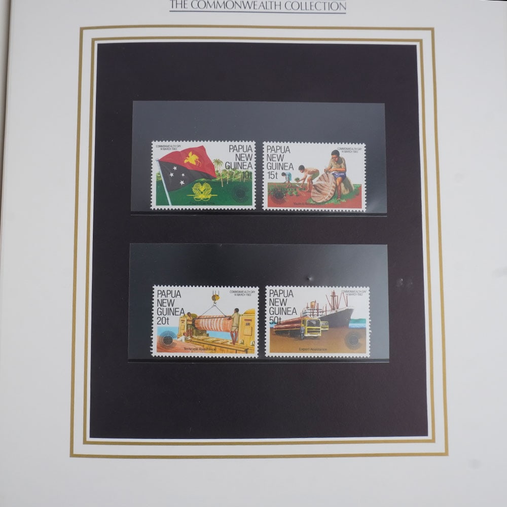 TIMBRES / STAMPS - 2