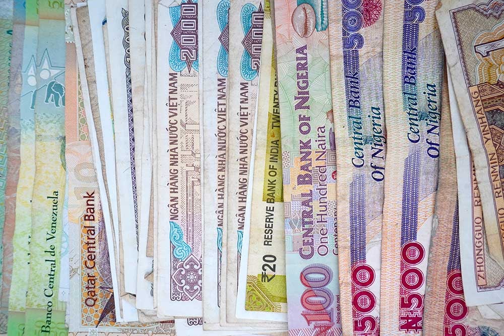 MONNAIES DU MONDE / WORLD CURRENCY - 2