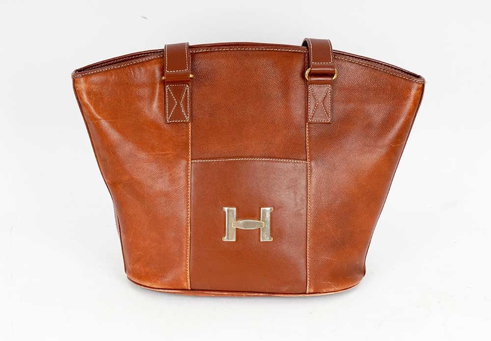 HERMÈS - 3