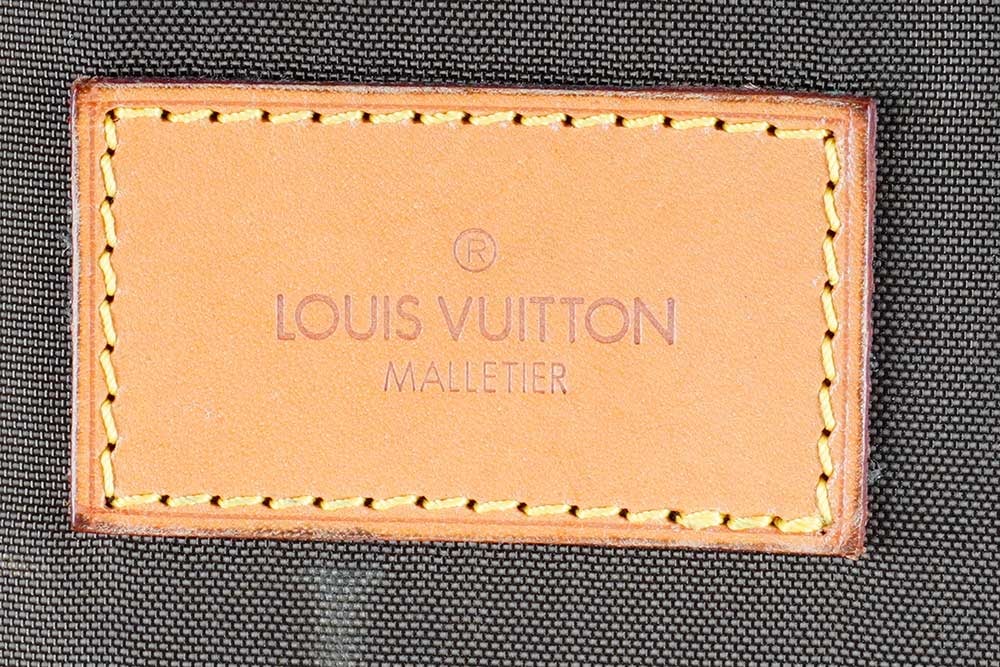 LOUIS VUITTON - 3