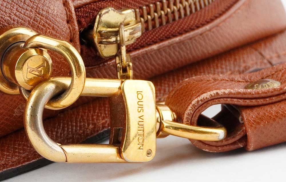 LOUIS VUITTON - 3