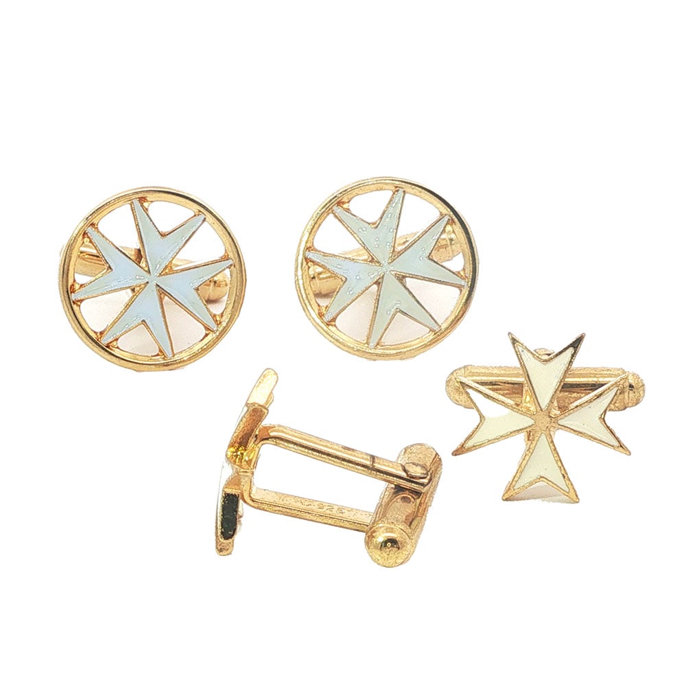 BOUTONS DE MANCHETTE/ CUFFLINKS: Description française: BOUTONS DE MANCHETTE / CUFFLINKS Boutons de manchette en argent plaqué or English Description: CUFFLINKS Silver cufflinks