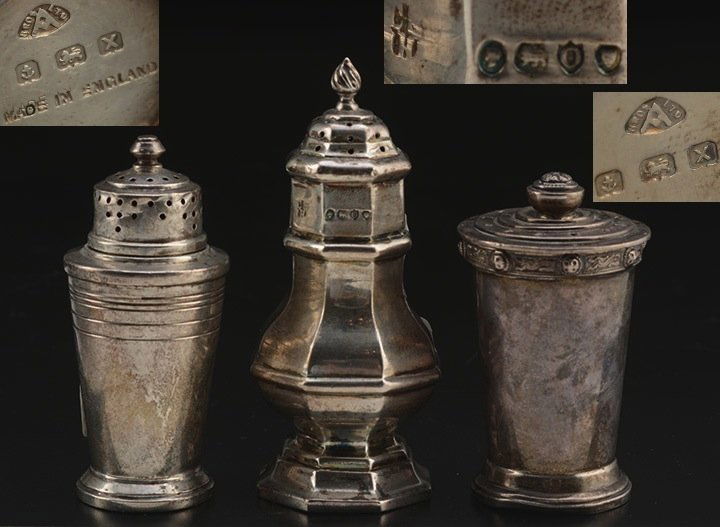 ENGLAND, Charles Stuart Harris (1889) and Adie Brother: Lot of three salt cellar : - A Adie Brothers salt and pepper cellars . Hallmarks : "Bros Ltd", an anchor and a '' Lion Passant " for Birmingham. Letter "X" for 1921 and " Made in England ". - A Charle
