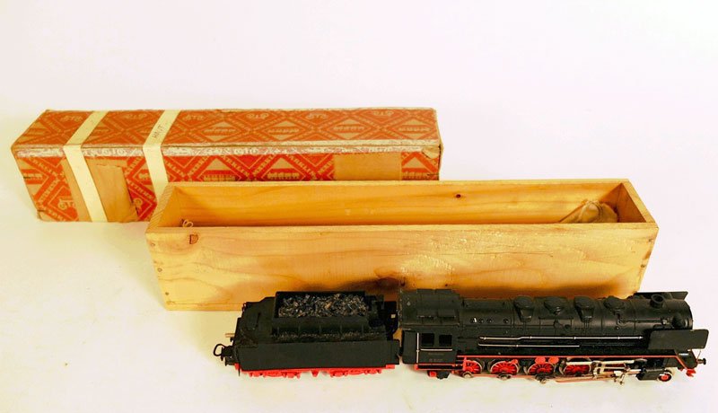 MARKLIN: Train MARKLIN. In its original box.