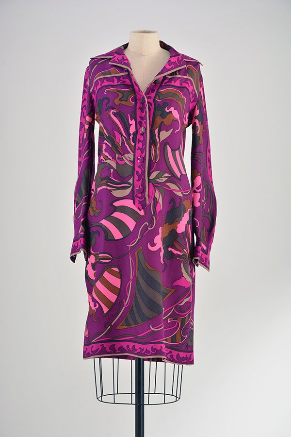 EMILIO PUCCI Florence - Italy | Jeanine BEAUBIEN: EMILIO PUCCI Florence - Italy Blouse-dress printed in purple, gray and brown tones, single breasted. Size 8.