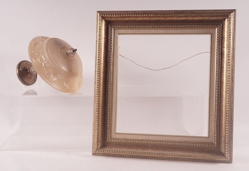 GLASS: Glass ceiling fixture with a flower decor, we also include a sculpetd gilt wood frame.