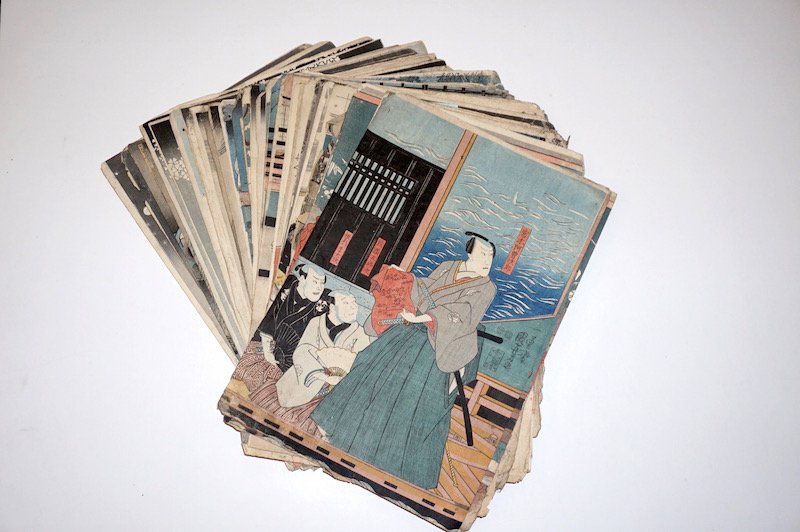UTAGAWA KUNIYOSHI: Utagawa Kuniyoshi (1797-1861) Lot comprised of twenty-three oban tate-e diptychs, including parts of triptychs portraying kabuki actors in different roles. Signed Kuniyoshi ga.