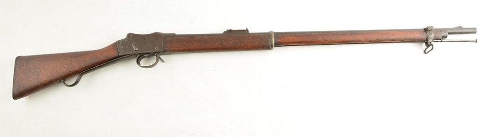BRITISH INFANTRY MARTINI-HENRY RIFLE Mk IV. Ca 1887: BRITISH INFANTRY MARTINI-HENRY RIFLE Mk IV. Ca 1887This rifle was the "battle horse" of the British army at the end of the 19th century in all colonial wars of the Victorian Empire.The round barrel is