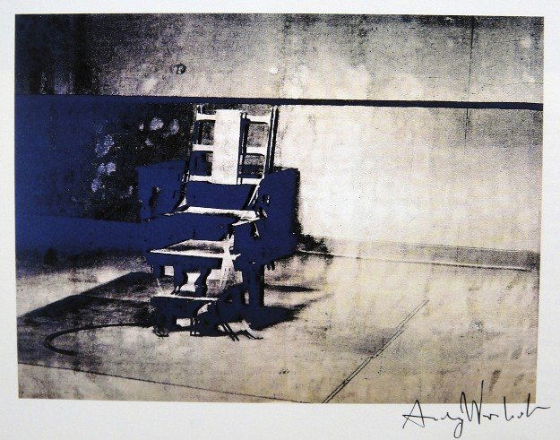 ANDY WARHOL, Signed Print, Electric Chair: Andy WARHOL, "Electric Chair", hand signed Offset Print. From a signed VIP-catalog from 1982. Hand signed by Andy Warhol in black pen. Size: 6.3 x 7.5 in (16 x 19 cm), printed on the back. Excellent c
