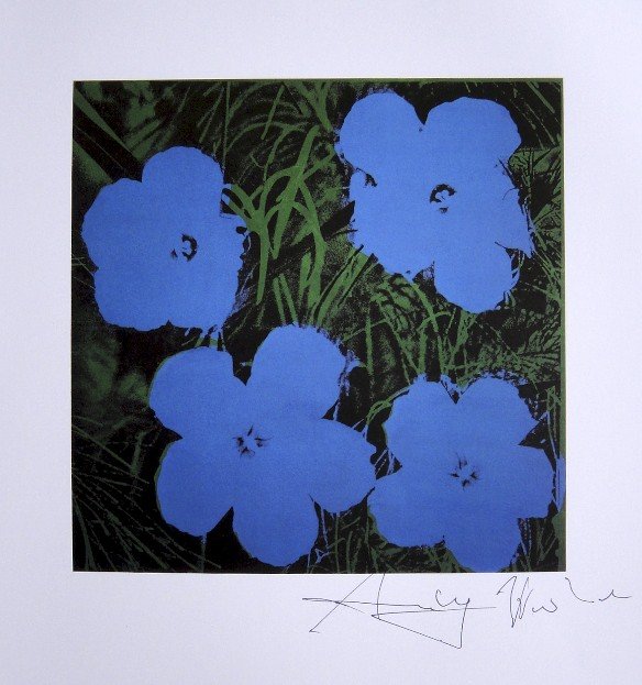 ANDY WARHOL, "Flowers" signed Print, 1982: Andy WARHOL, "Flowers" signed Print. From a signed VIP book from 1982. Hand signed by Andy Warhol in black pen. Size: 10.43 x 8.66 in (26.5 x 22 cm).