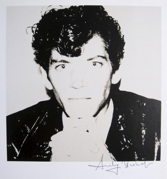 Andy Warhol, signed Print, Robert Mapplethorpe, 1986: Andy WARHOL, "Robert Mapplethorpe" signed Print. From a signed VIP book from 1986. Hand signed by Andy Warhol in black pen. Size: 9.84 x 8.66 inches (25 x 22 cm).