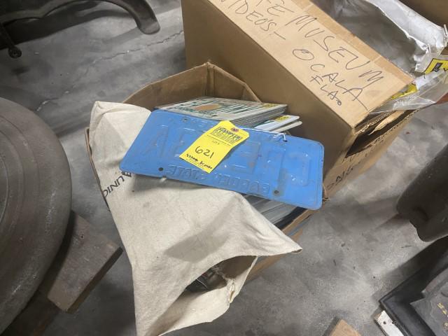 BIN ASSORTED ANTIQUE LICENSE PLATES (200+ PIECES) (1 of 3)