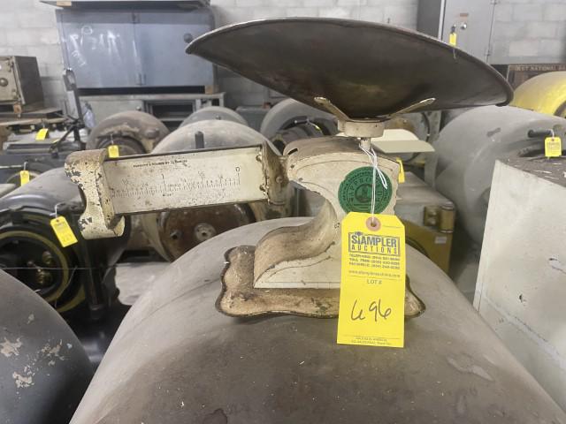 SCALE - MODEL S-34 - 2LB CAPACITY: SCALE - MODEL S-34 - 2LB CAPACITY